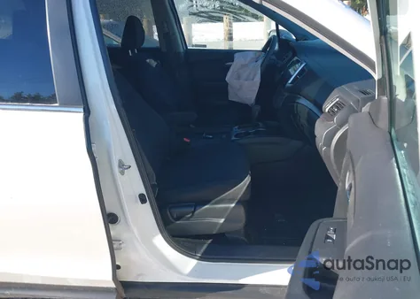 2018 Honda Pilot Ex z USA, uszkodzony, nr VIN 5FNYF6H3XJB028149